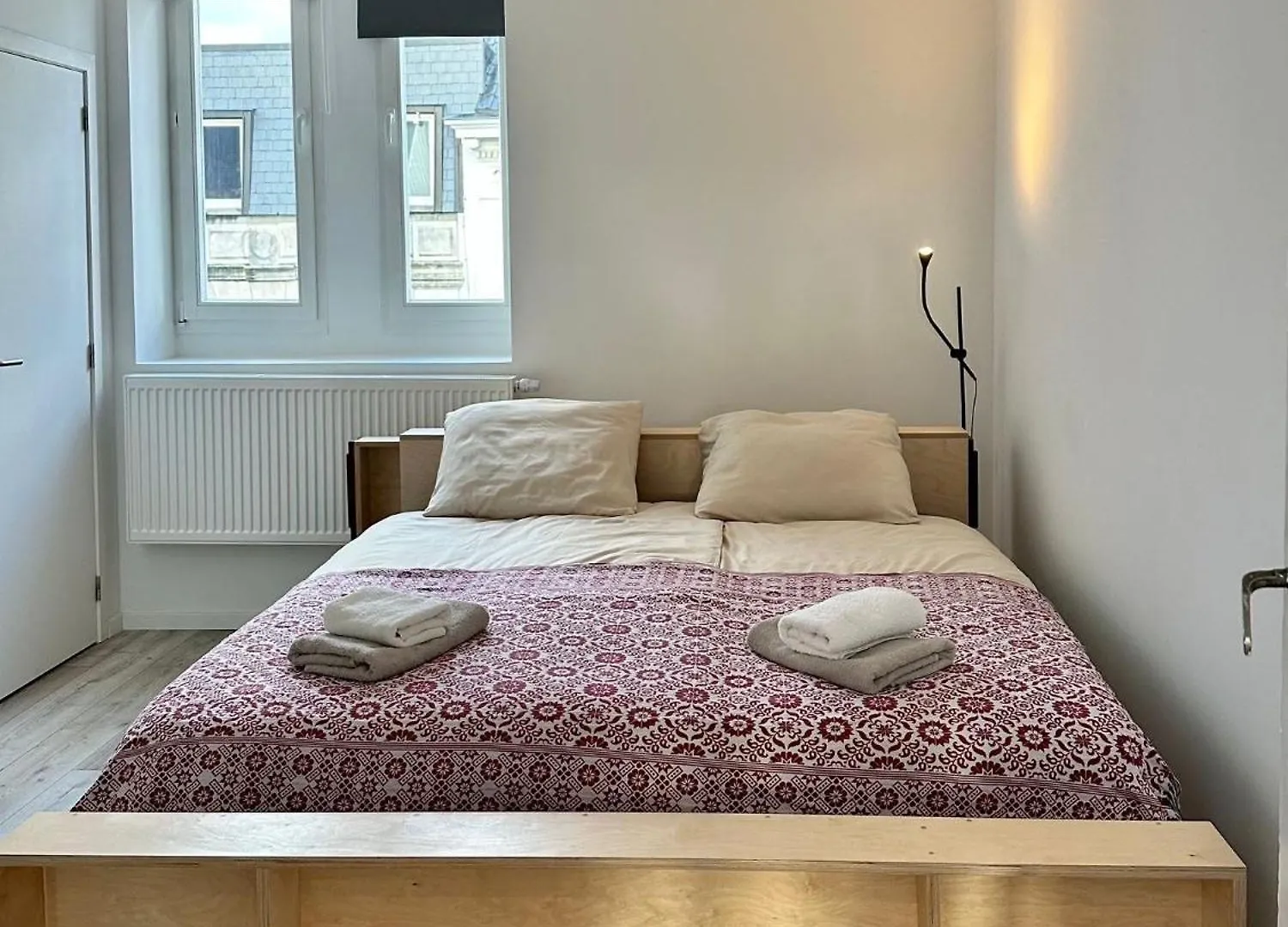 Stay In Artist'S Gallery Antwerp Belgium